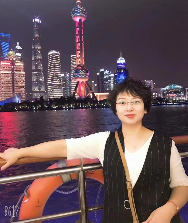 【商学院党委】李丽华：润物无声，风化于成