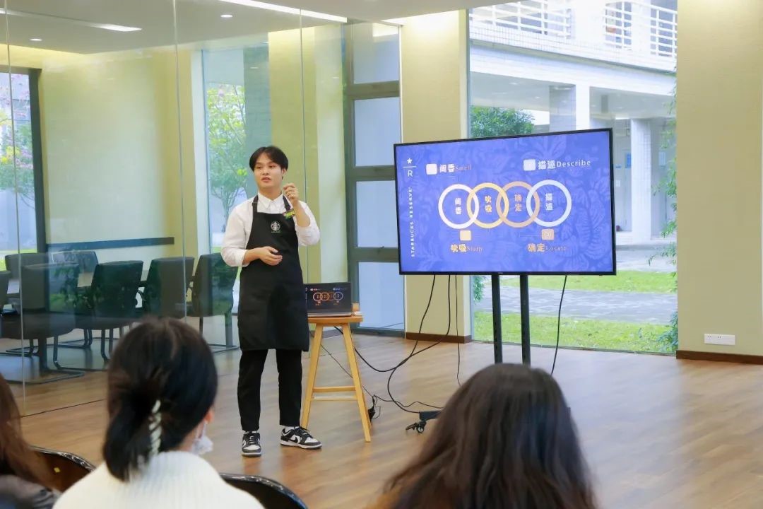 咖啡飘香 思想碰撞|福州理工学院经济管理学院管理系工会活动